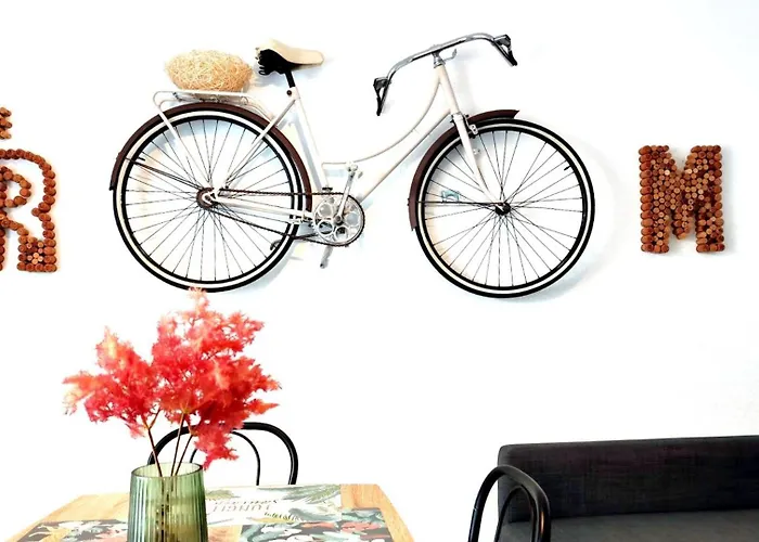 The - In Lloret Apartmán